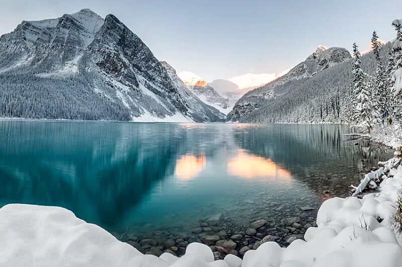 Lake louise banff national park winter Mountaineer Lodge